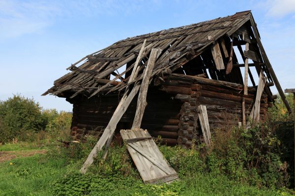Pole Barn Demolition in Port Orchard