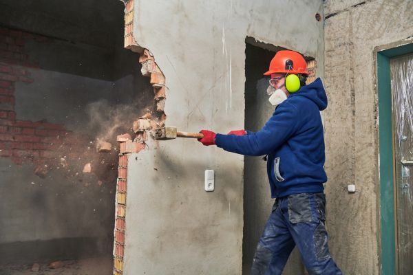 Concrete Wall Demolition in Port Orchard