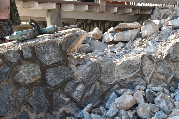 Retaining Wall Demolition in Port Orchard